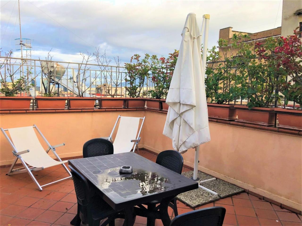 Case Vacanze " Il Duomo" Napoli Eksteriør billede