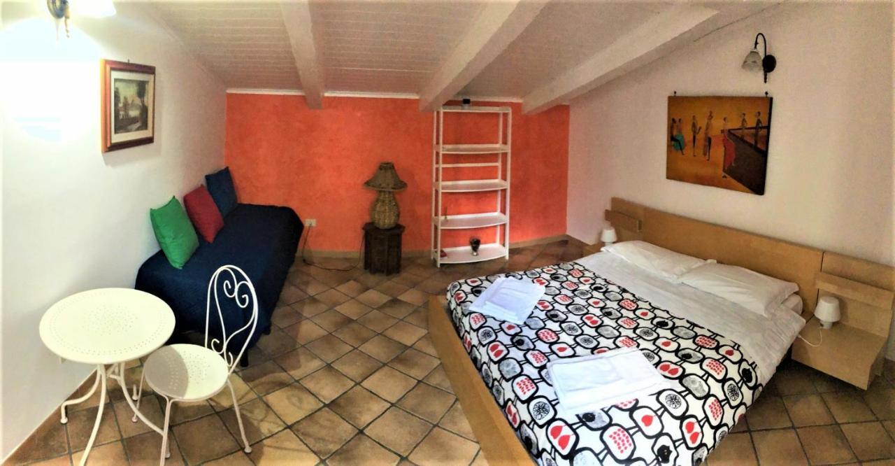 Case Vacanze " Il Duomo" Napoli Eksteriør billede